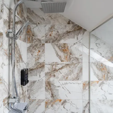 Apartman 65m2 Near Vienna - Up To 6 Guests - Self Check-in - Free Parking Purkersdorf