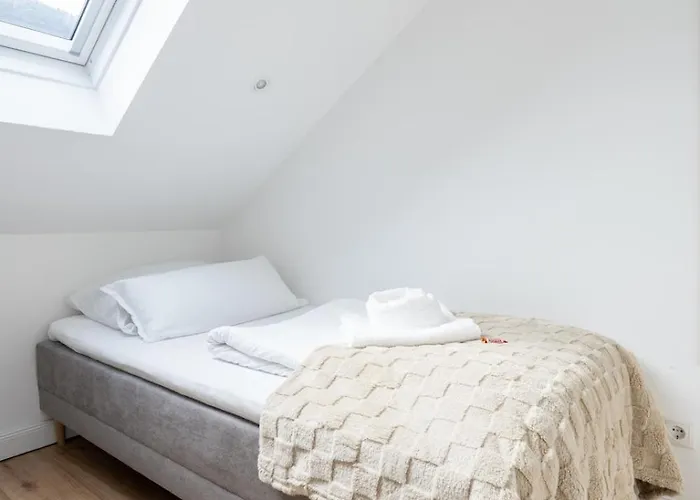 65m2 Near Vienna - Up To 6 Guests - Self Check-in - Free Parking Apartamento *