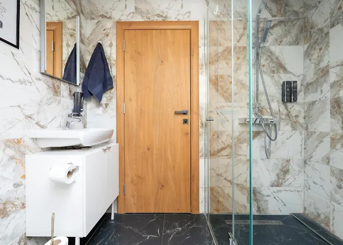 65m2 Near Vienna - Up To 6 Guests - Self Check-in - Free Parking * Purkersdorf