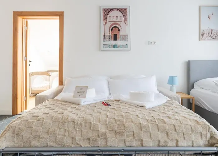 65m2 Near Vienna - Up To 6 Guests - Self Check-in - Free Parking Apartamento *