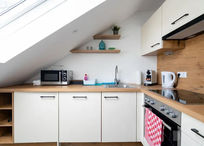 65m2 Near Vienna - Up To 6 Guests - Self Check-in - Free Parking Purkersdorf