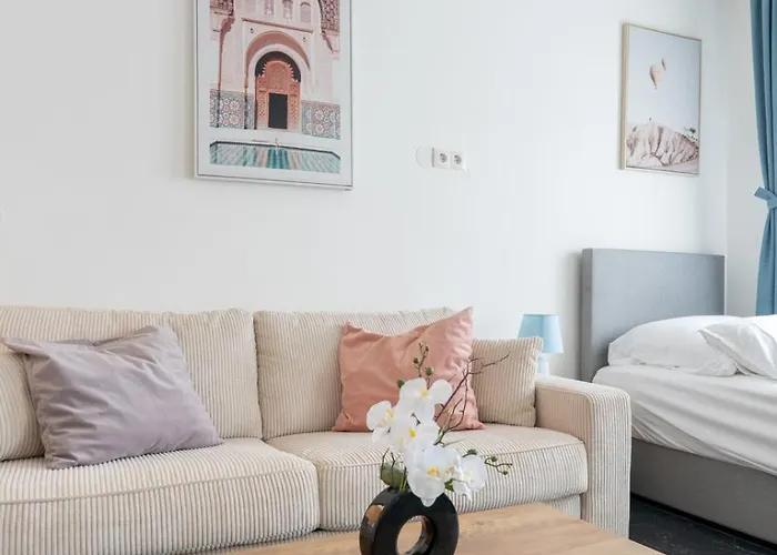 Apartmán 65m2 Near Vienna - Up To 6 Guests - Self Check-in - Free Parking